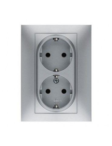 DOBLE TOMA CORRIENTE 16 AH. 250 V. ALUMINIO 9225