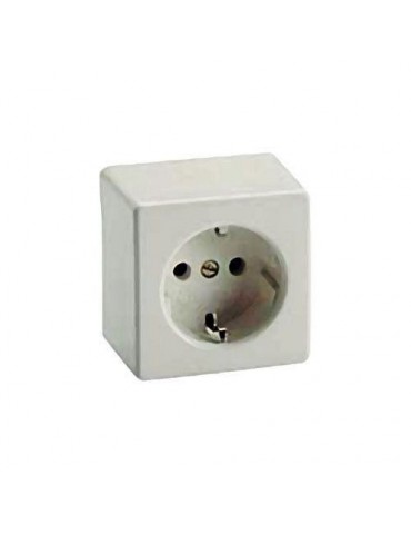 BASE SUPERFICIE 10/16 AH. 250 V. 5001
